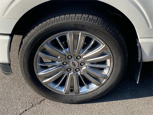 Used 2024 Ford F150 Platinum w/ Equipment Group 703A Plus image 6