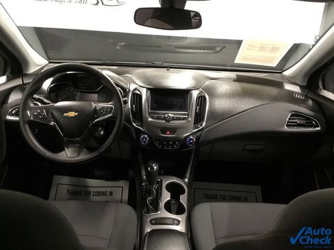Used 2019 Chevrolet Cruze LS w/ LS Fleet Convenience Package image 25