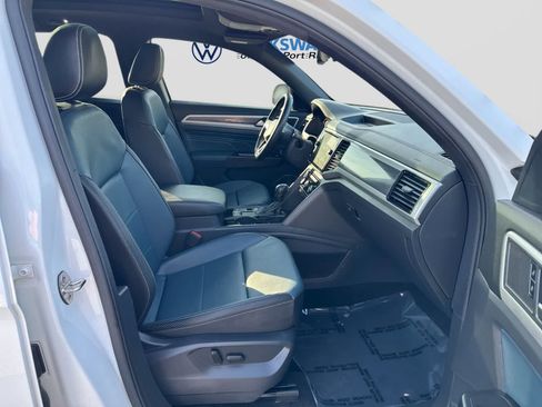 Used 2021 Volkswagen Atlas Cross Sport SEL FWD image 28