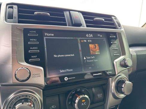 Used 2023 Toyota 4Runner SR5 Premium w/ Moonroof Package image 18