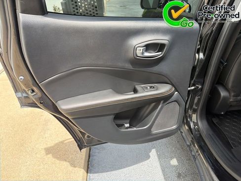 Used 2021 Jeep Compass Latitude FWD image 32