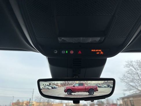 Used 2024 GMC Acadia AT4 image 60