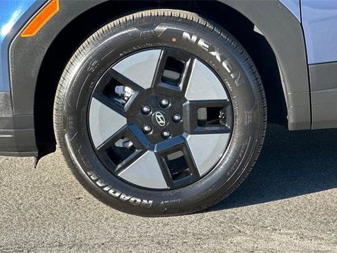 Certified 2025 Hyundai Santa Fe SEL image 28