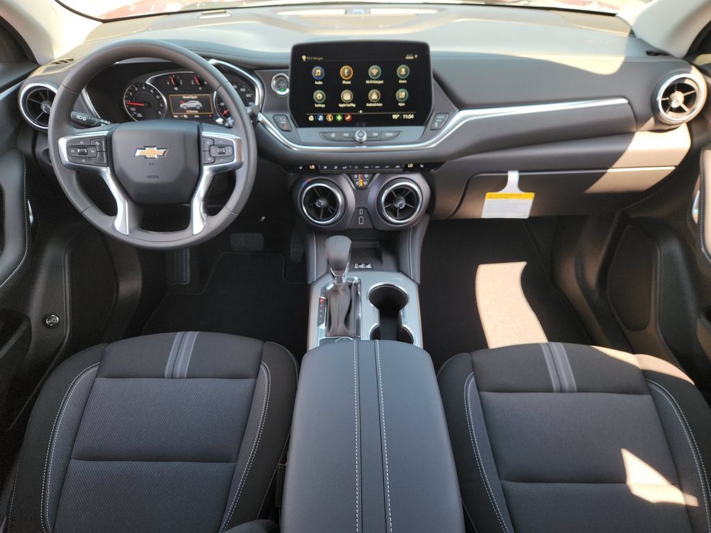 New 2026 Chevrolet Blazer LT w/ Convenience Package FWD image 18