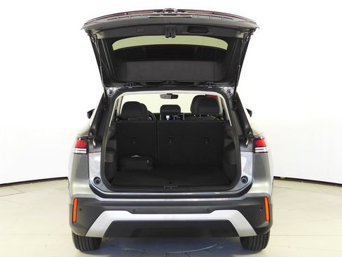 Used 2025 Volkswagen Tiguan S FWD image 10