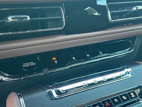 New 2026 Lincoln Aviator Reserve AWD/4WD image 29