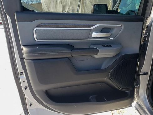 Used 2020 RAM 1500 Big Horn AWD/4WD image 30