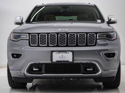 Used 2019 Jeep Grand Cherokee Overland AWD/4WD image 6