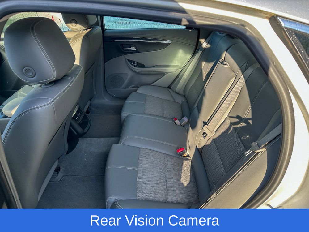 Used 2015 Chevrolet Impala LT w/ Convenience Package FWD image 8