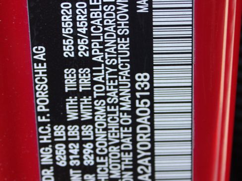 Certified 2024 Porsche Cayenne image 30