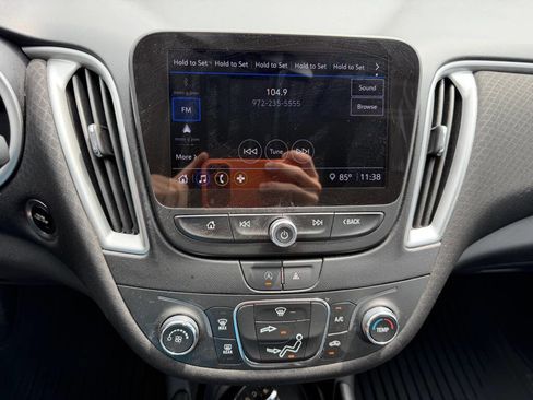 Used 2023 Chevrolet Malibu RS FWD image 14