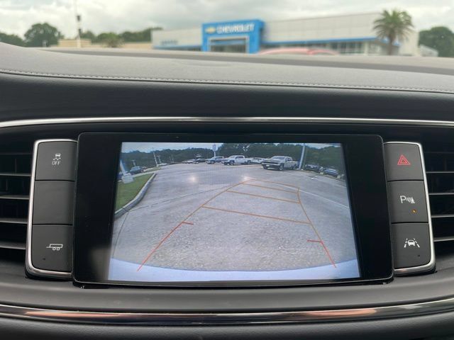 Used 2018 Buick Enclave Premium w/ Trailering Package FWD image 24
