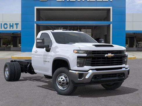 New 2026 Chevrolet Silverado 3500 W/T image 7