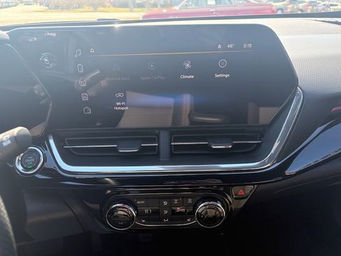 Used 2024 Chevrolet Trax RS w/ Driver Confidence Package image 13