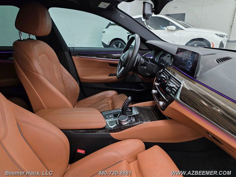 Used 2019 BMW 540i w/ M Sport Package RWD image 33