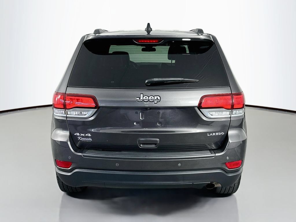Used 2021 Jeep Grand Cherokee Laredo X AWD/4WD image 6