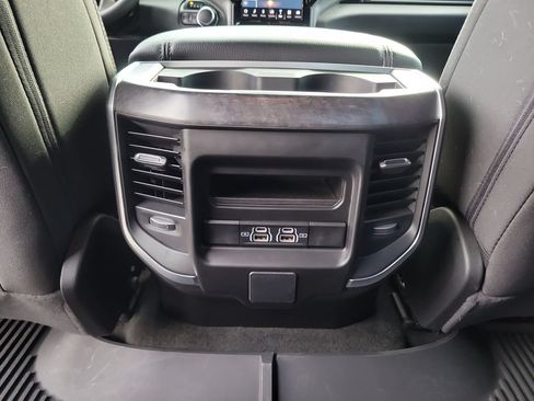 Used 2024 RAM 1500 Big Horn AWD/4WD image 16
