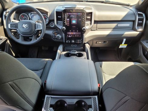 New 2026 RAM 1500 Big Horn AWD/4WD image 12