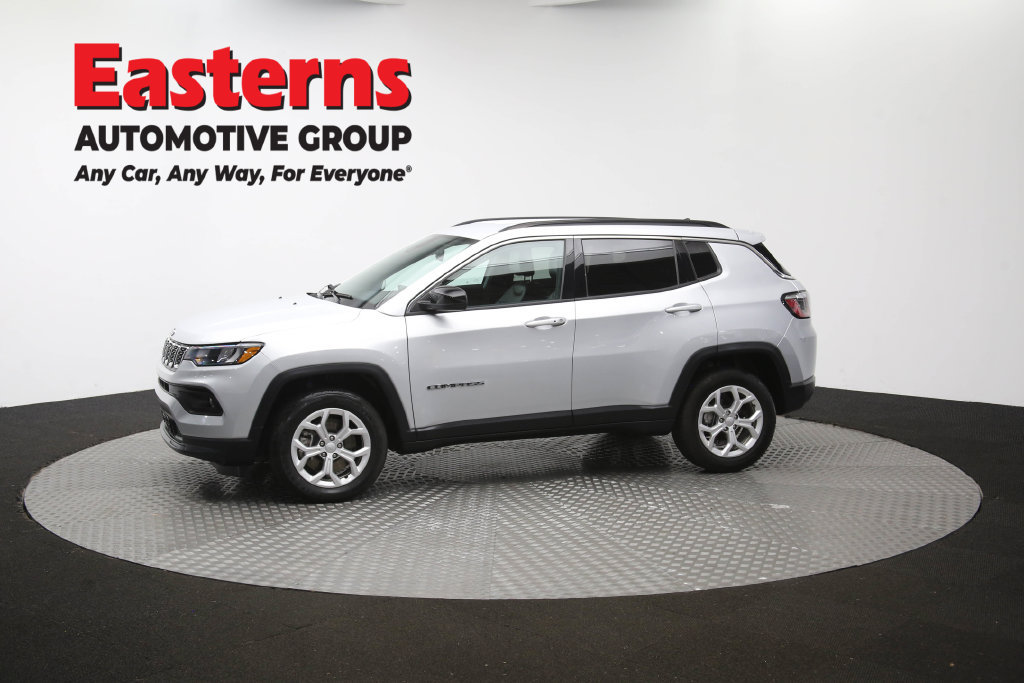 Used 2024 Jeep Compass Latitude AWD/4WD image 59