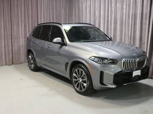Certified 2024 BMW X5 xDrive40i w/ M Sport Package image 5