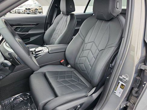 Used 2024 BMW 530i w/ Convenience Package image 15