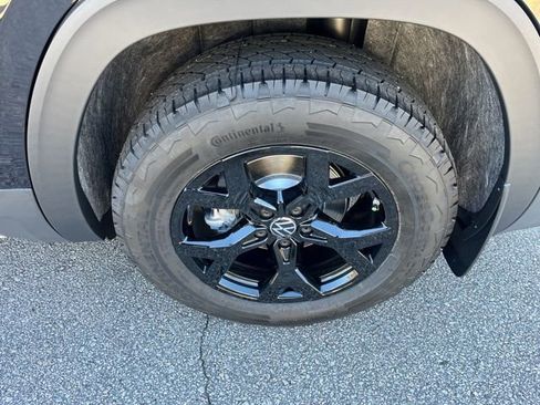 New 2026 Volkswagen Atlas Peak Edition image 20