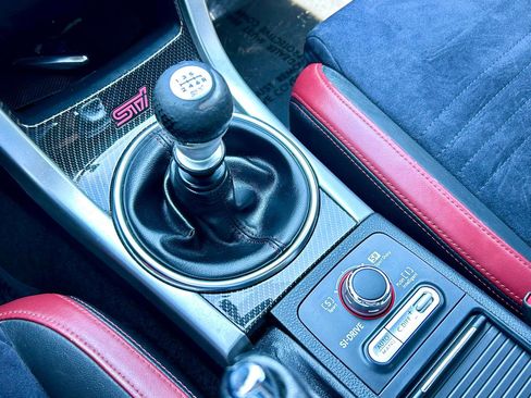 Used 2017 Subaru WRX STI image 28