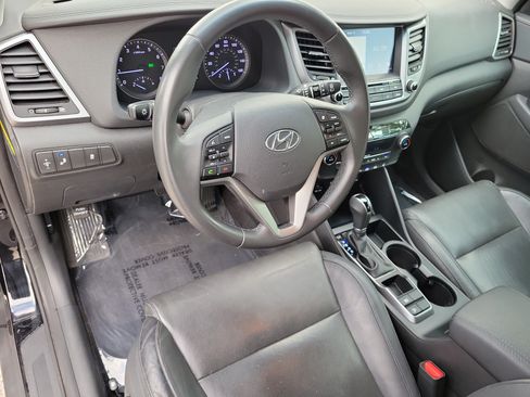 Used 2018 Hyundai Tucson SEL Plus w/ Cargo Package FWD image 13