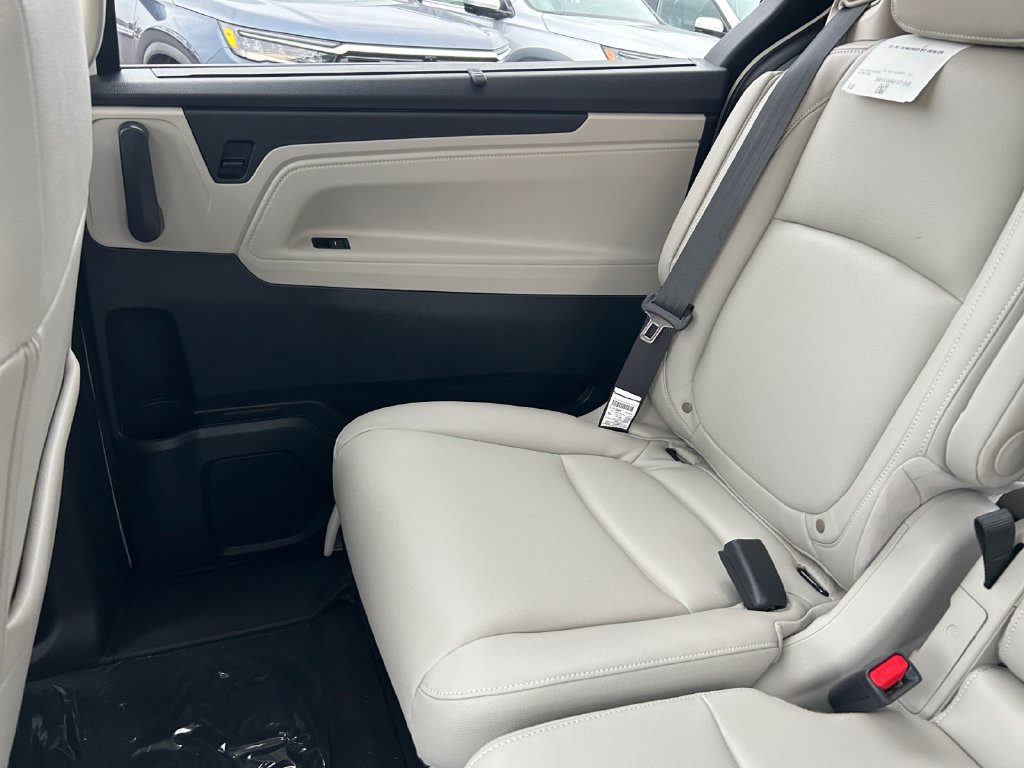 New 2027 Honda Odyssey EX-L image 18