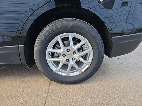 Used 2024 Chevrolet Equinox LS w/ LS Convenience Package image 36