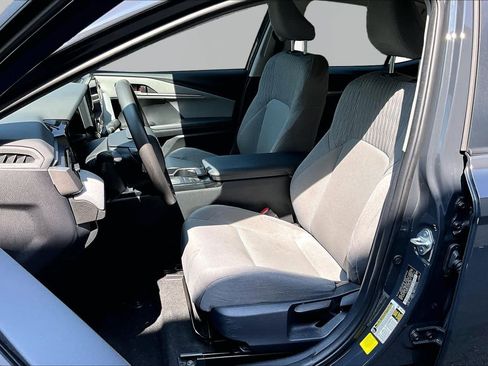 Used 2025 Toyota Camry LE FWD image 8