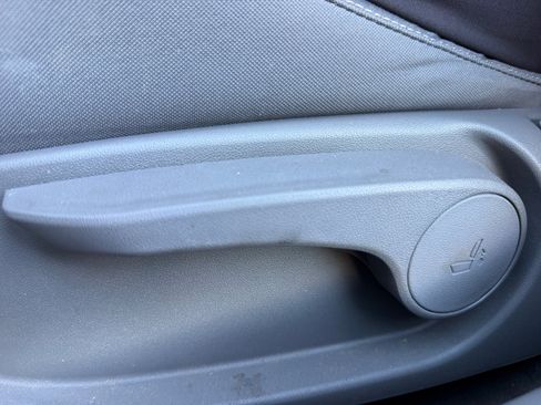 Used 2024 Hyundai Elantra SEL FWD image 14