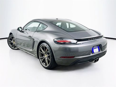 Used 2017 Porsche 718 Cayman S image 5