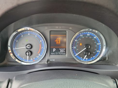 Used 2019 Toyota Corolla LE FWD image 25