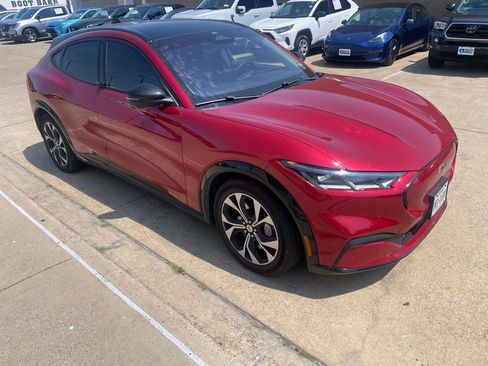 Used 2022 Ford Mustang Mach-E Premium RWD image 8