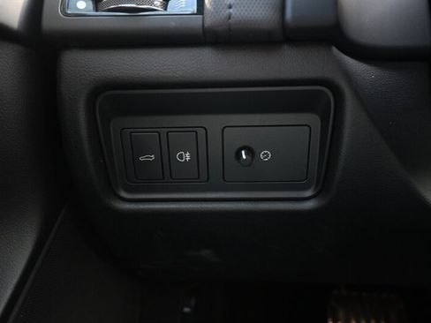 Used 2016 Jaguar F-TYPE S image 35