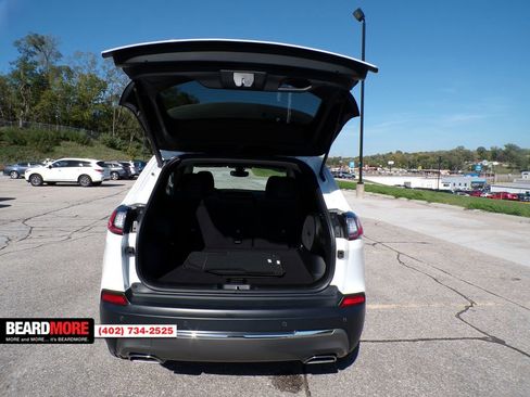 Used 2020 Jeep Cherokee Limited image 15