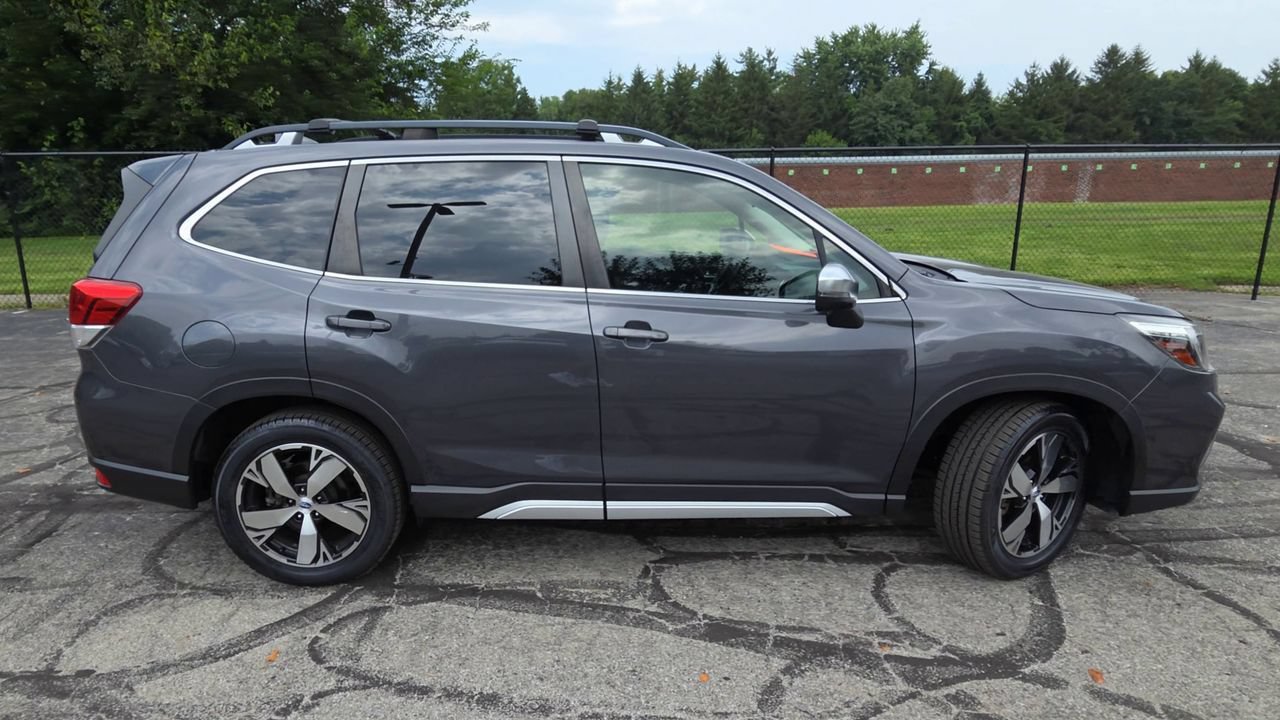 Used 2020 Subaru Forester Touring AWD/4WD image 9