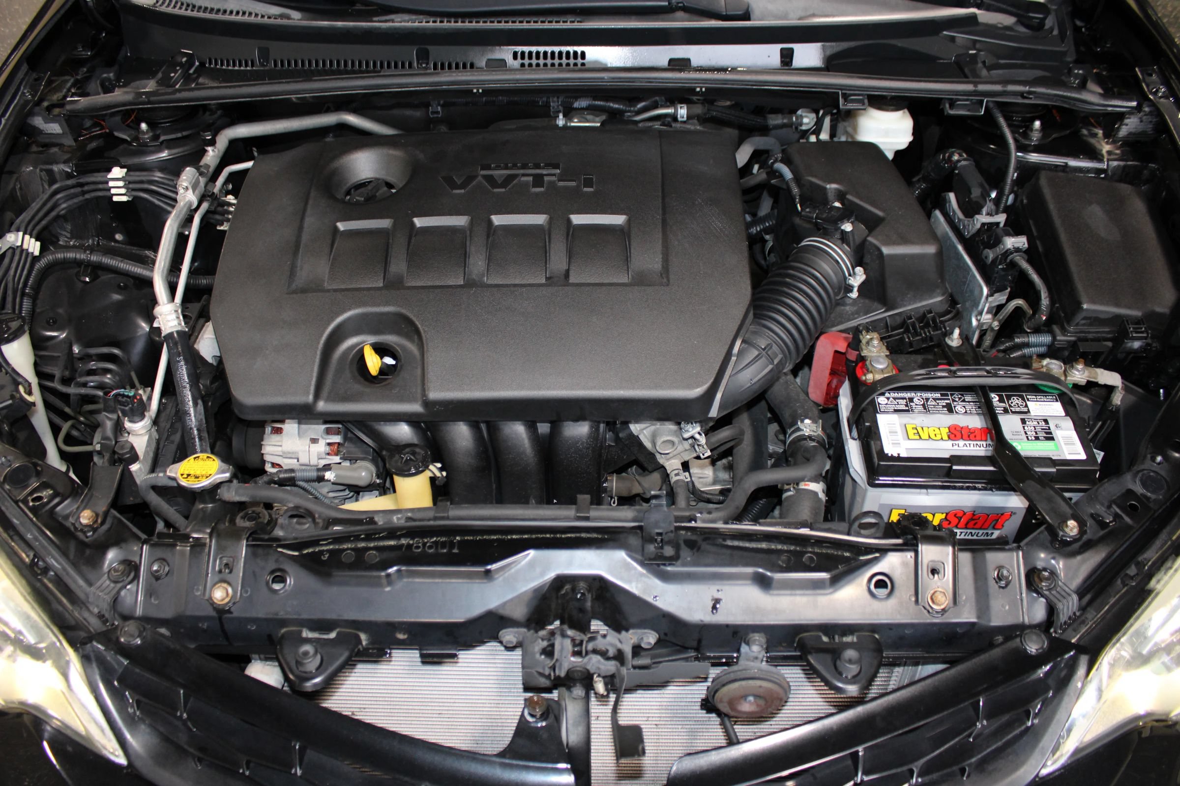 Used 2014 Toyota Corolla S Premium FWD image 33