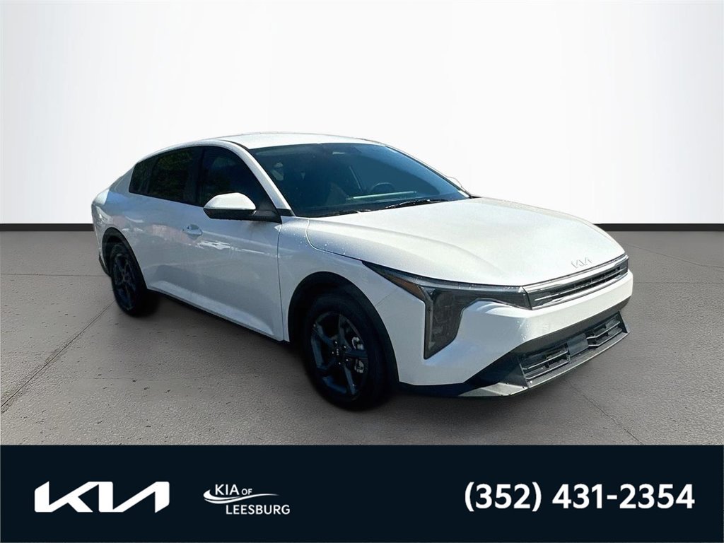 New 2026 Kia K4 FWD image 1