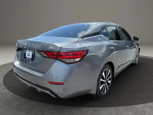 Used 2023 Nissan Sentra SV w/ SV Premium Package FWD image 3