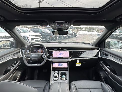 New 2025 Jeep Wagoneer S Limited image 19