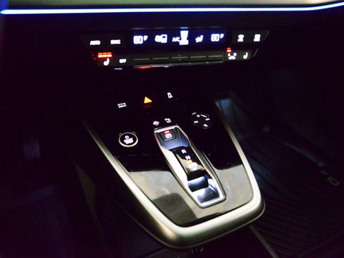 Certified 2023 Audi Q4 e-tron Premium Plus w/ Premium Plus image 30