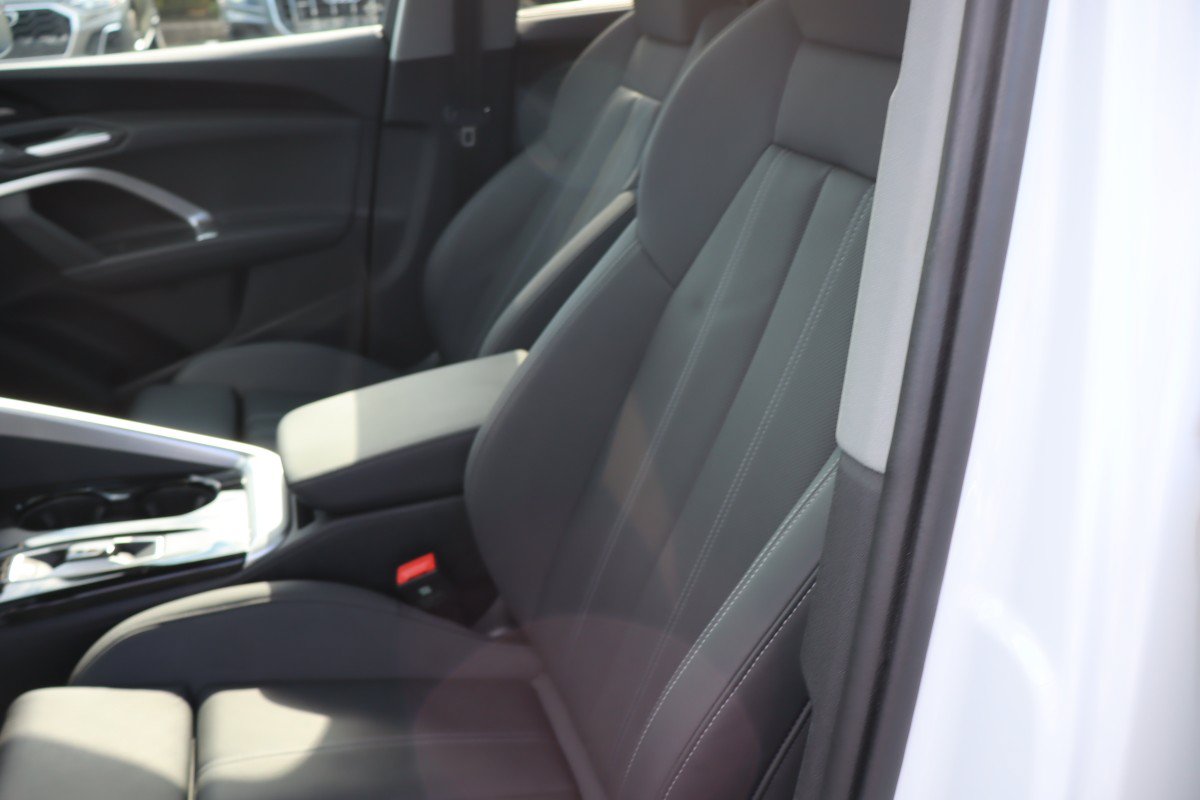 Used 2025 Audi Q5 Prestige AWD/4WD image 27