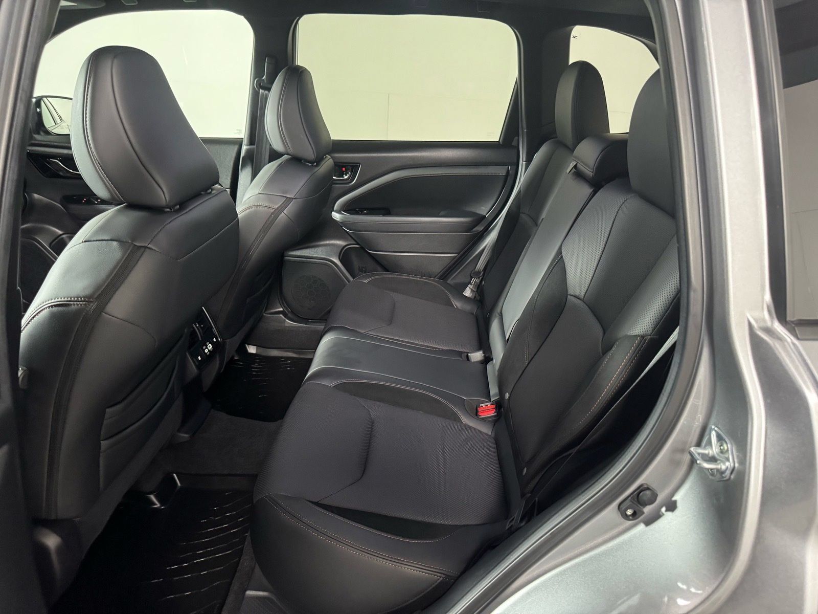 Certified 2026 Subaru Forester Touring AWD/4WD image 17