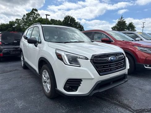 Used 2024 Subaru Forester AWD/4WD image 1