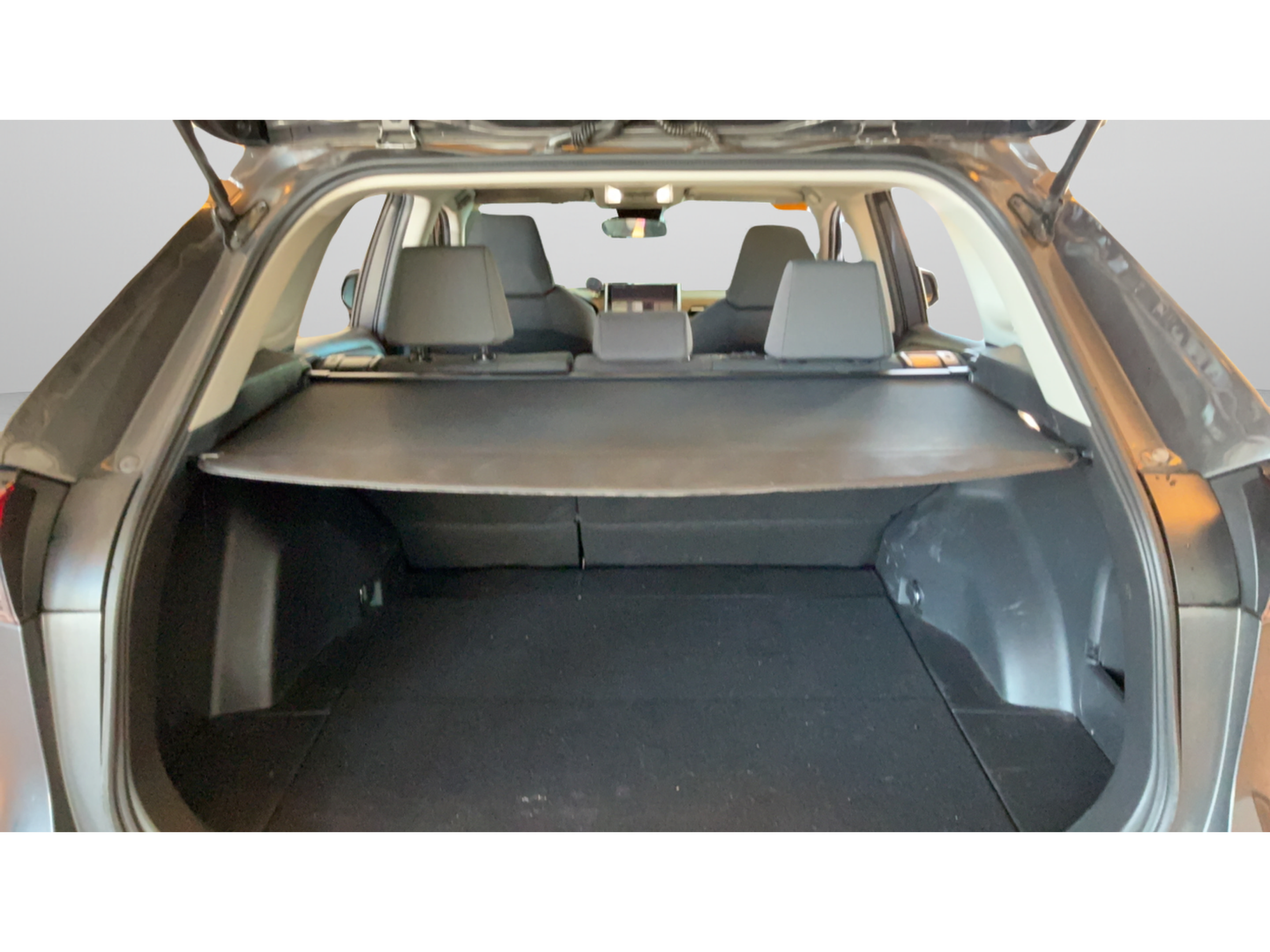 Certified 2024 Toyota RAV4 XLE FWD image 30