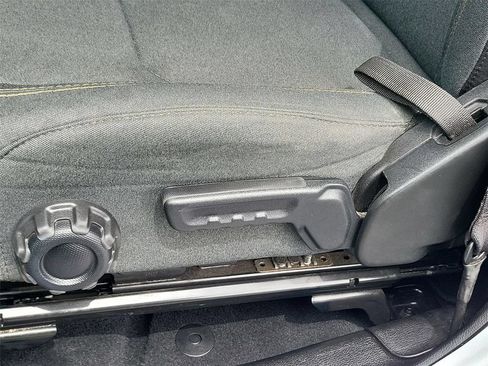 Used 2024 Jeep Wrangler Unlimited Sahara AWD/4WD image 39