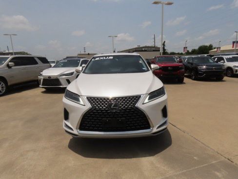 Used 2021 Lexus RX 350 FWD w/ Premium Package image 4