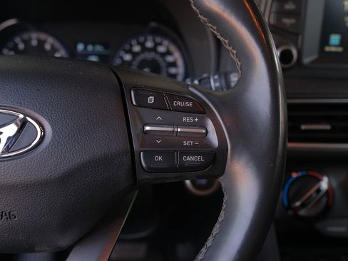 Used 2019 Hyundai Kona SEL FWD image 18